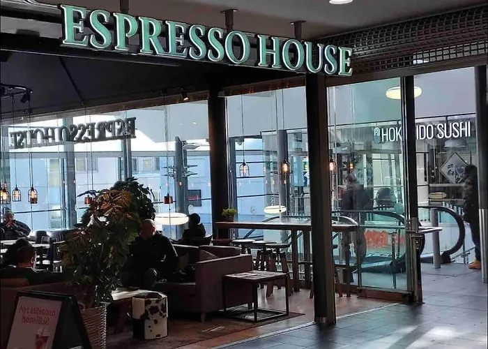 In Helsinki And Super Easy To Airport And City Center And A Private Free Parking
