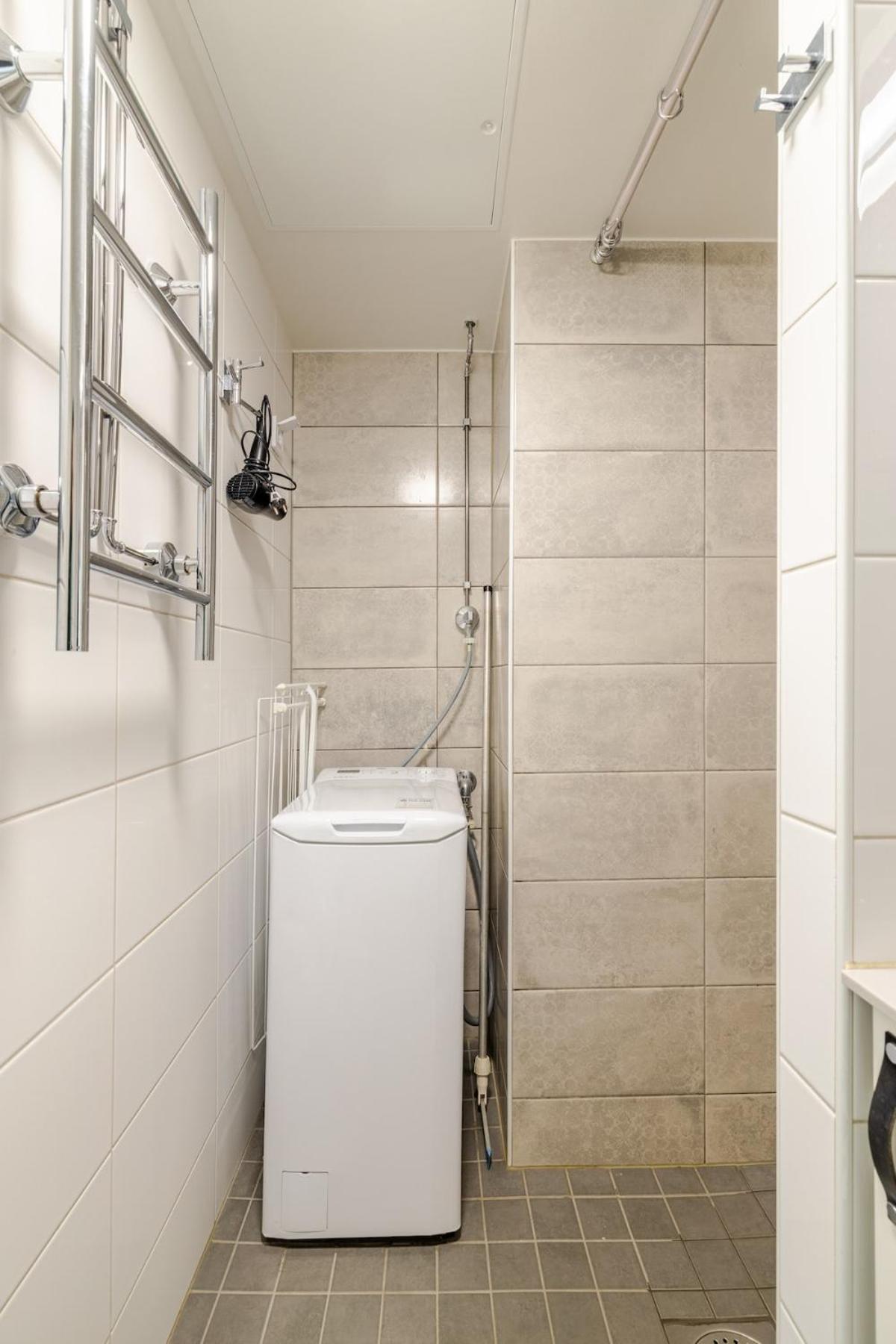 Appartement In And Super Easy To Airport And Center And A Private Free Parking